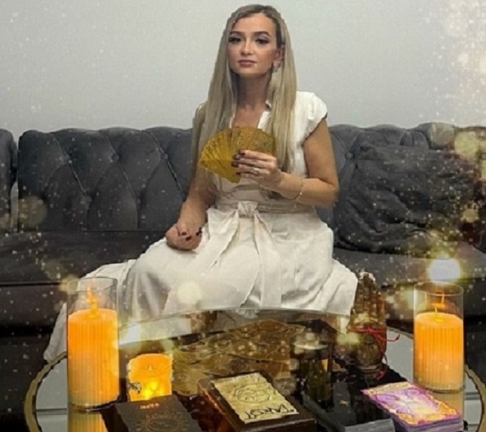 Честная гадалка, сильная колдунья Наталья.